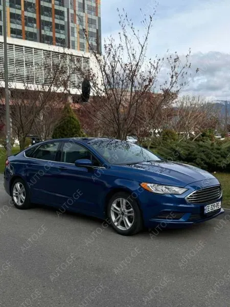 Ford Fusion 2018 — photo 2