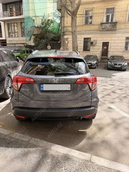 Honda HR-V 2016 — photo 2