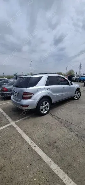 Mercedes-Benz Ml-350S 2009 — photo 2
