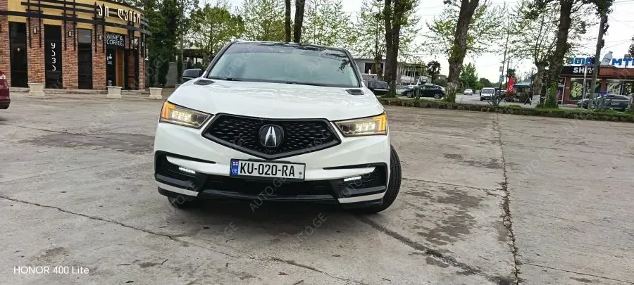 Acura MDX 2018 — photo 2