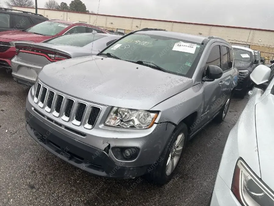 Jeep Compass 2016 — photo 2