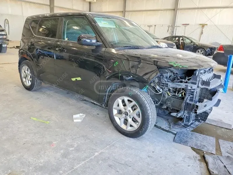 Kia Soul 2022 — photo 2