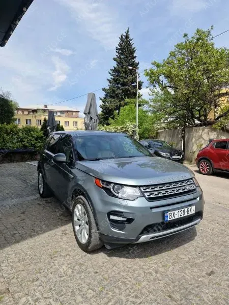 Land Rover Discovery 2015 — photo 2