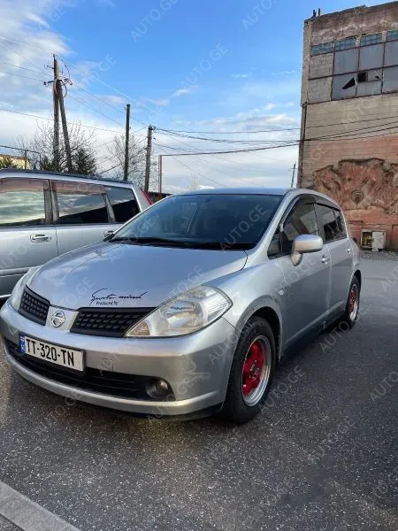 Nissan Tiida 2006 — photo 2