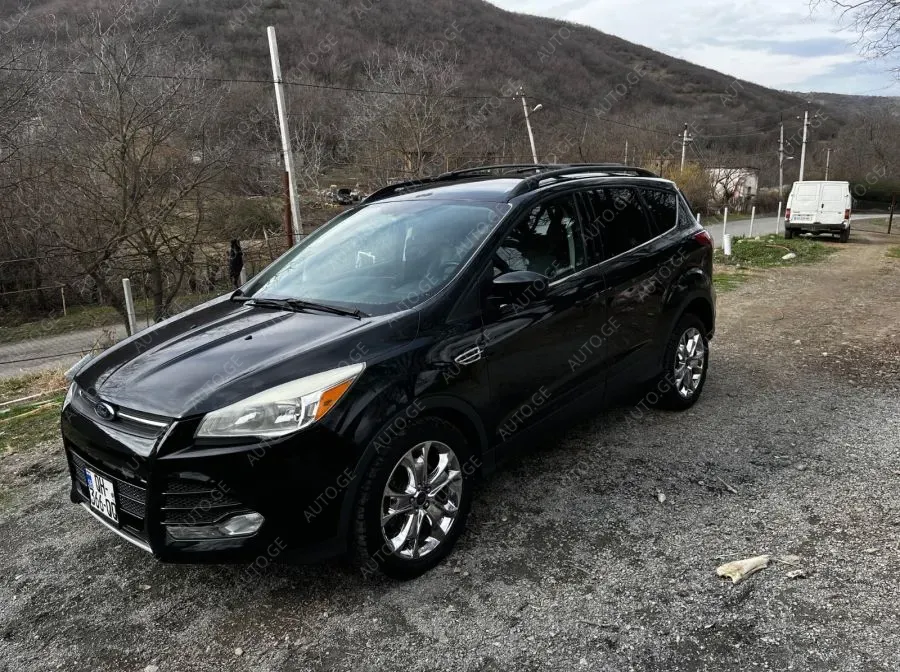 Ford Escape 2016 — photo 2
