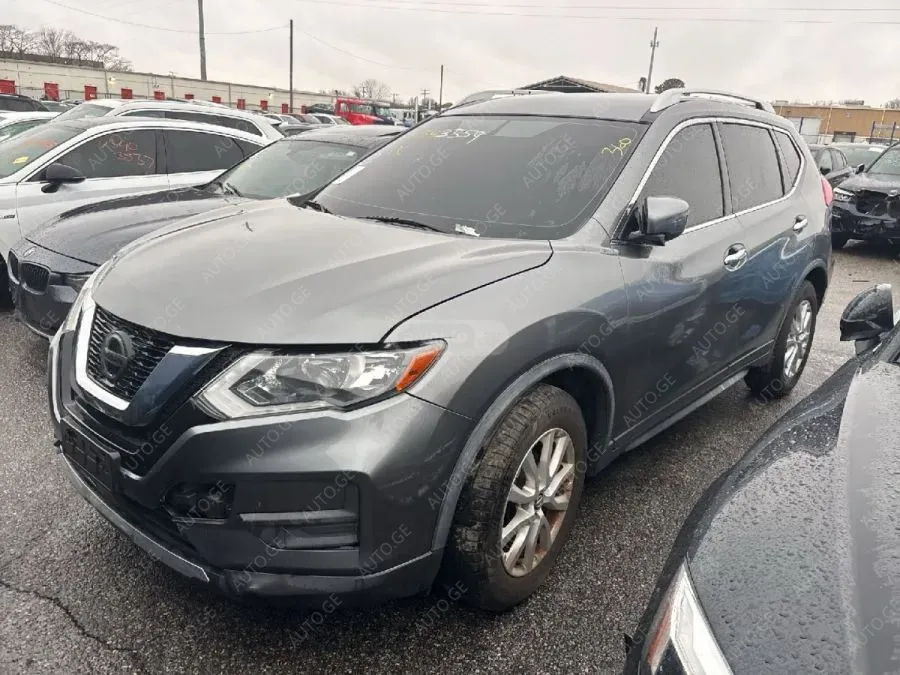 Nissan Rogue 2018 — photo 2