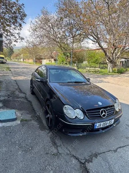 Mercedes-Benz Clk-320C 2004 — photo 2
