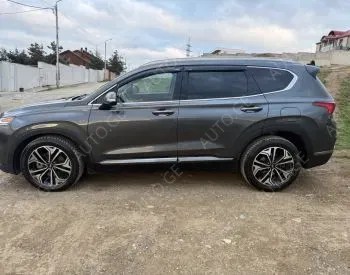 Hyundai Santa-Fe 2019 — photo 2
