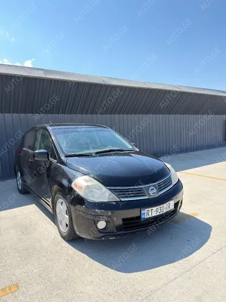 Nissan Versa 2008 — photo 2