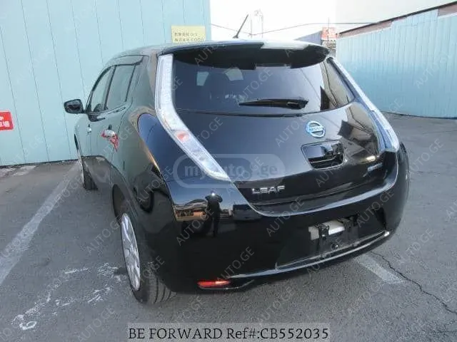Nissan Leaf 2017 — photo 2
