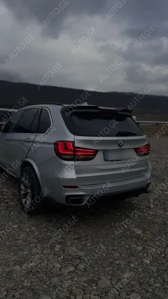 BMW X5 2015 — photo 2