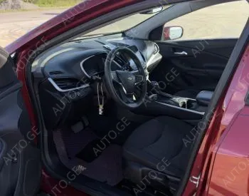 Chevrolet Volt 2018 — photo 2