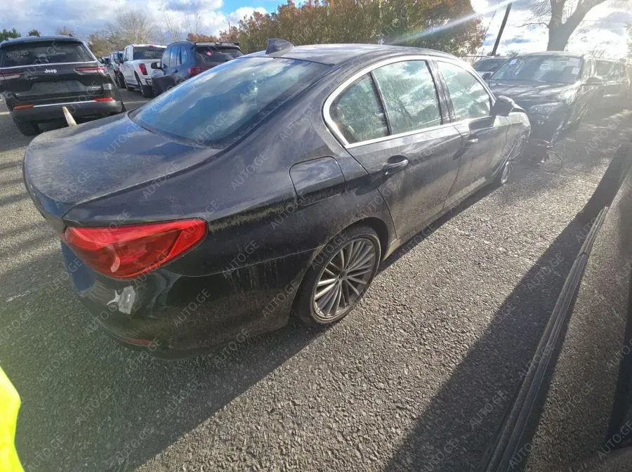 BMW 530 2017 — photo 2