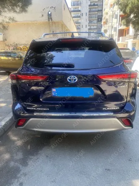 Toyota Highlander 2020 — photo 2