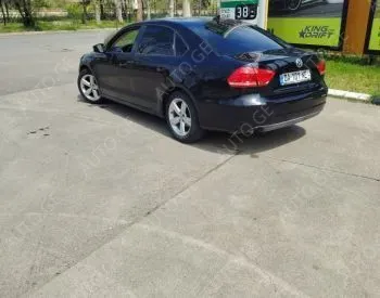 Volkswagen Passat 2014 — photo 2