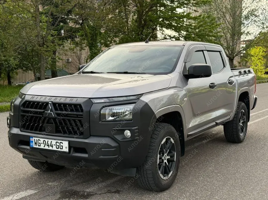 Mitsubishi L200 2024 — photo 2