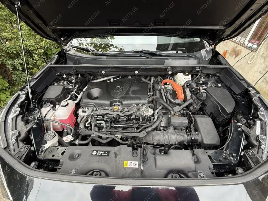 Toyota RAV4 2022 — photo 2