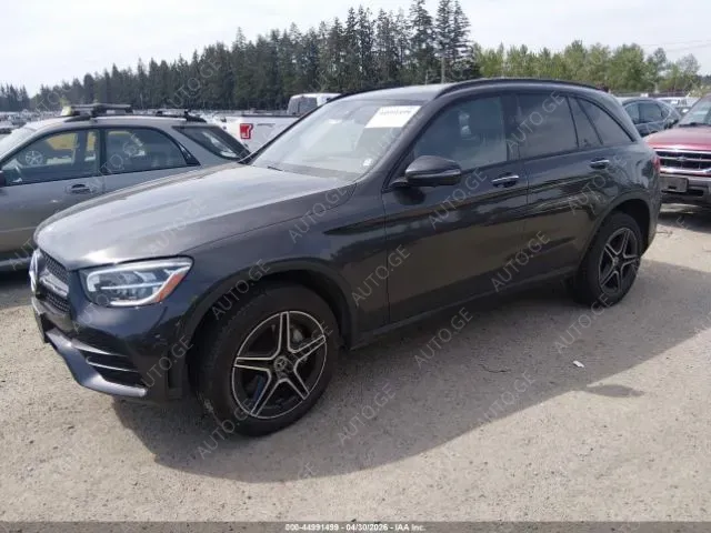 Mercedes-Benz 350-Glc 2022 — photo 2