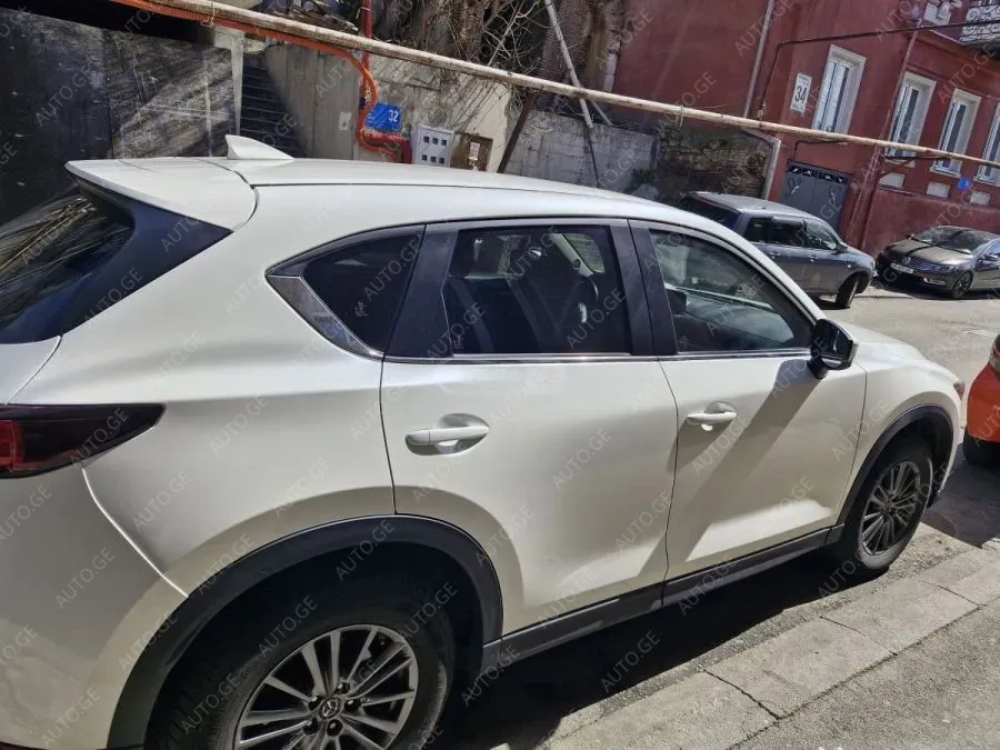 Mazda CX-5 2019 — photo 2