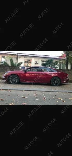 Toyota Avalon 2019 — photo 2