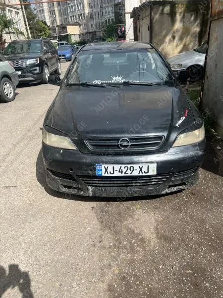 Opel Astra 2002 — photo 2