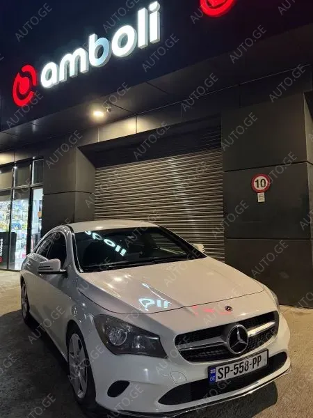 Mercedes-Benz Cla-250C 2017 — photo 2
