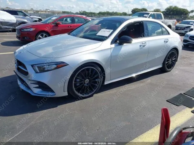 Mercedes-Benz A-220A 2022 — photo 2
