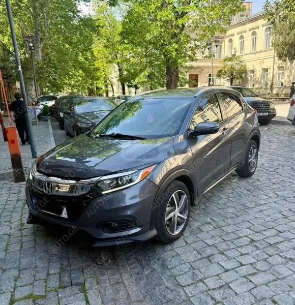 Honda HR-V 2021 — photo 2