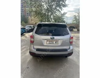 Subaru Forester 2015 — photo 2