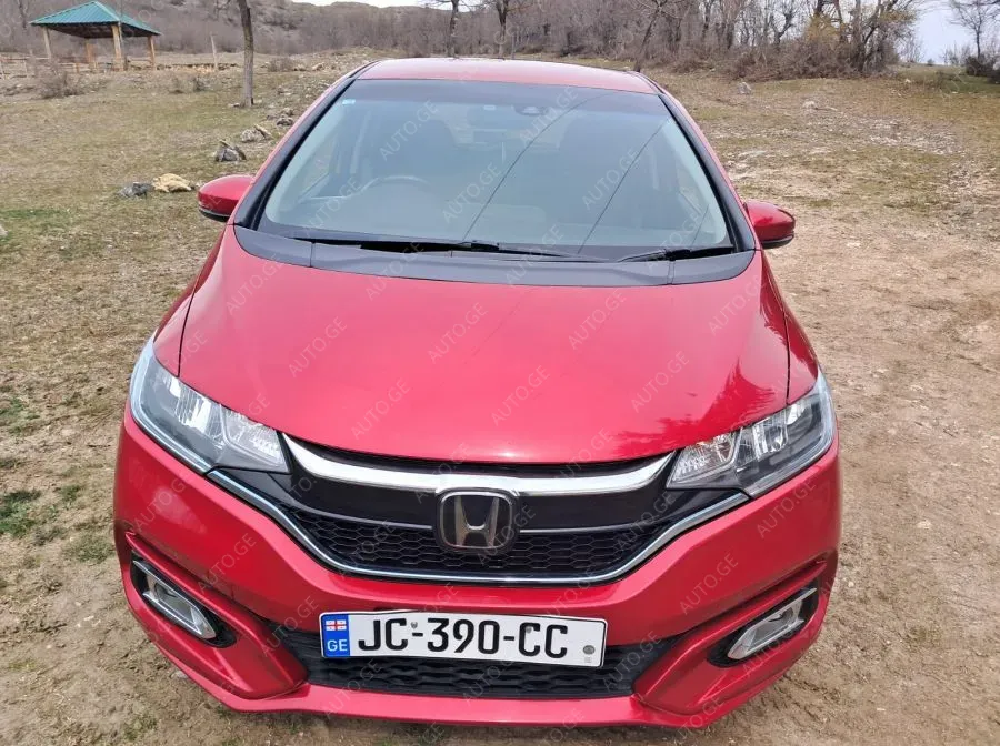 Honda Fit 2018 — photo 2