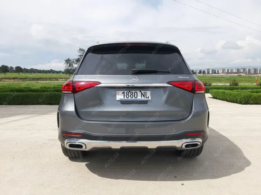 Mercedes-Benz Gle-350G 2023 — photo 2