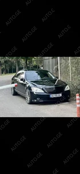 Mercedes-Benz S-550-Mercedes