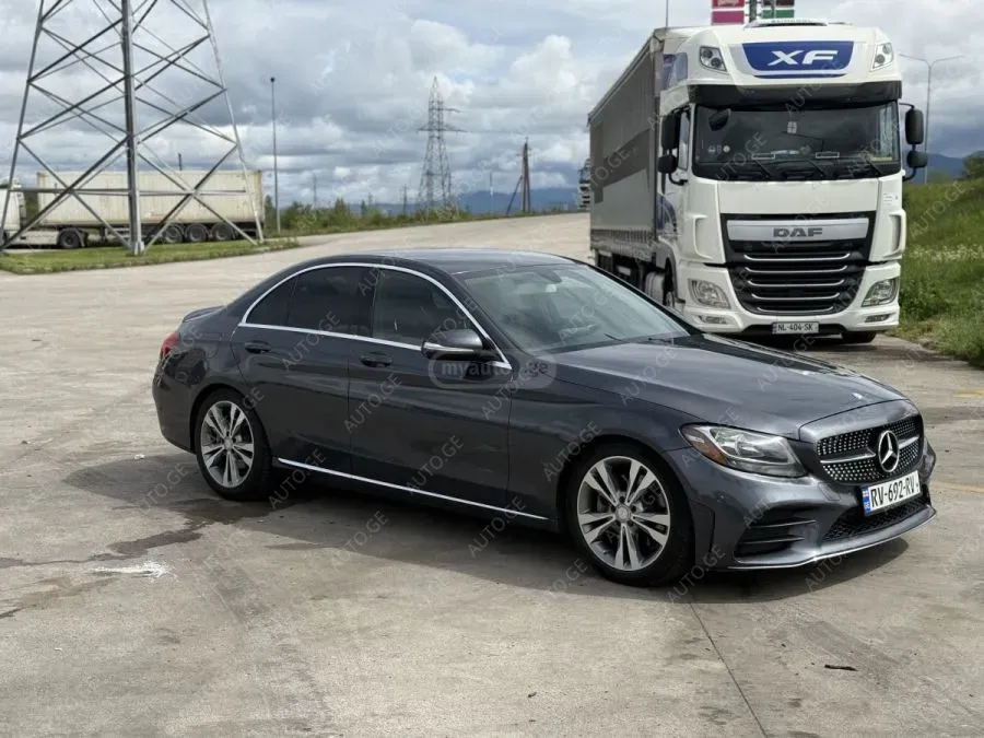 Mercedes-Benz C-300-Merc 2015 — photo 2
