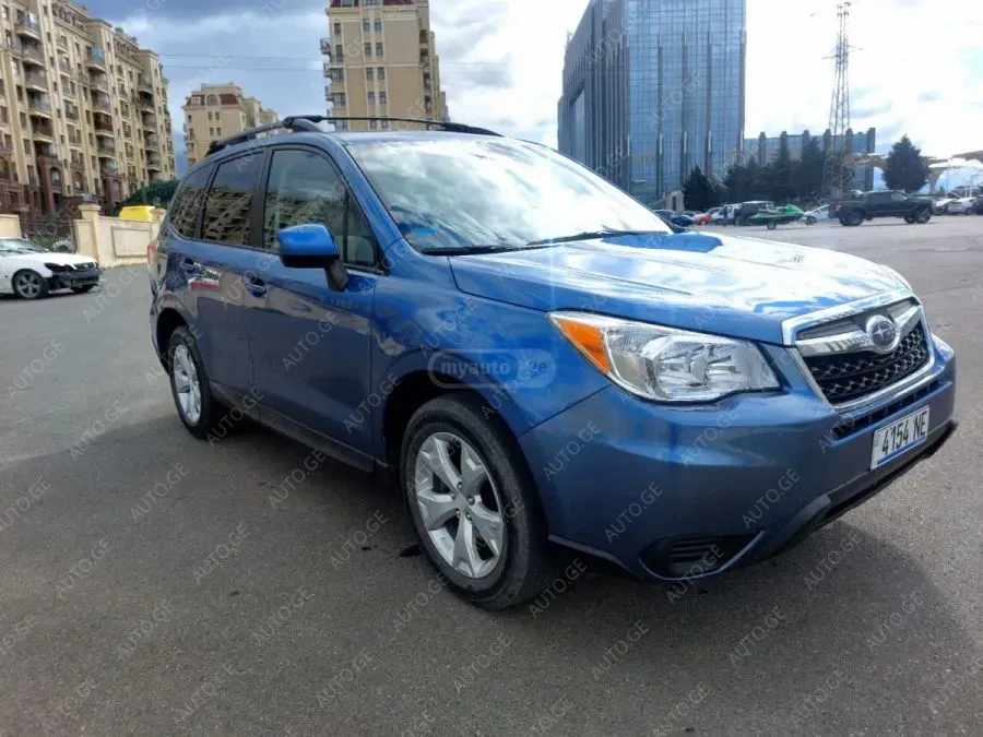Subaru Forester 2016 — photo 2