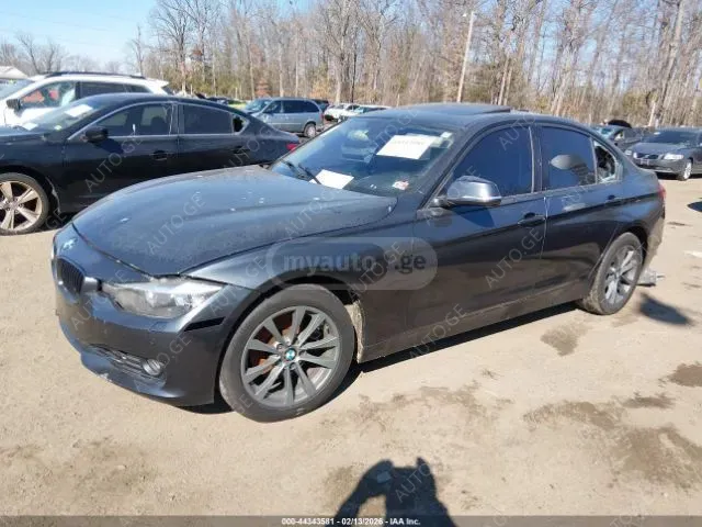 BMW 320 2017 — photo 2