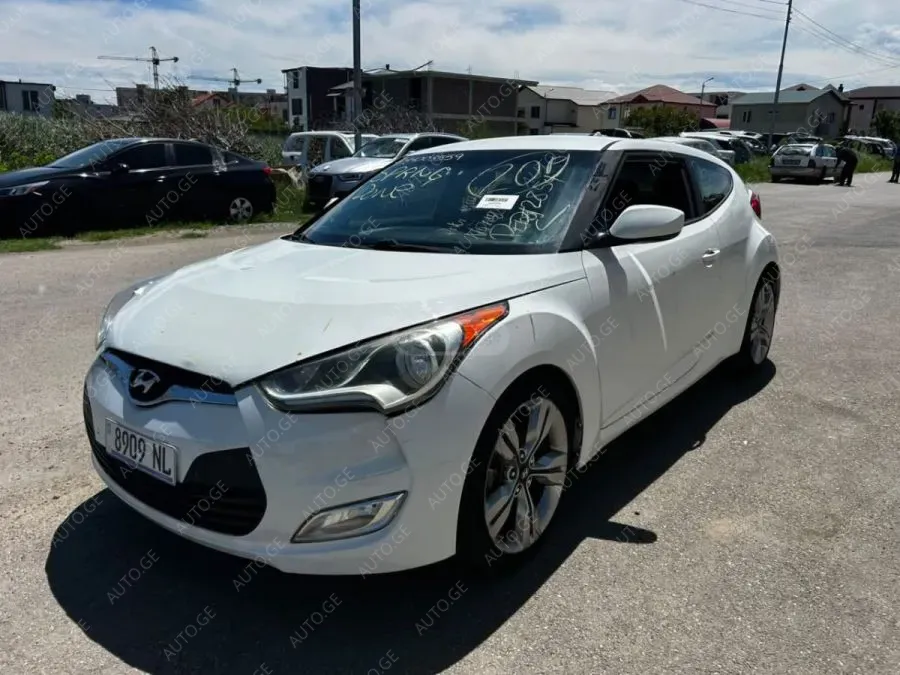 Hyundai Veloster 2017 — photo 2