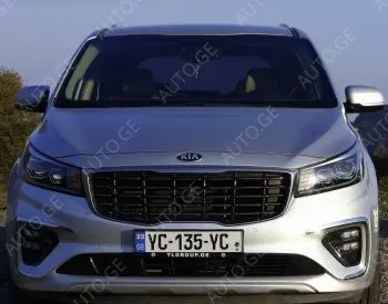 Kia Carnival 2019 — photo 2