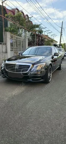 Mercedes-Benz S-550-Mercedes