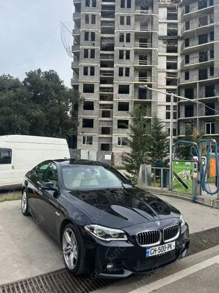 BMW 5 Series 2013 — photo 2