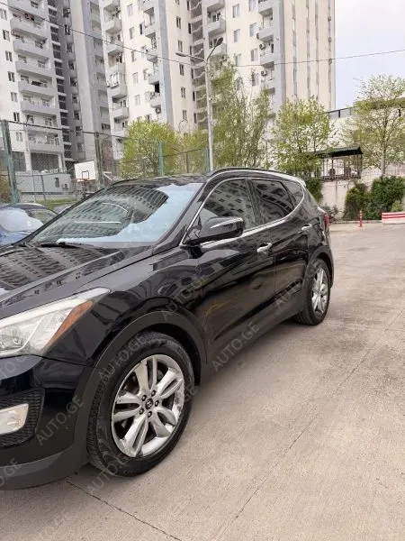Hyundai Santa Fe 2014 — photo 2