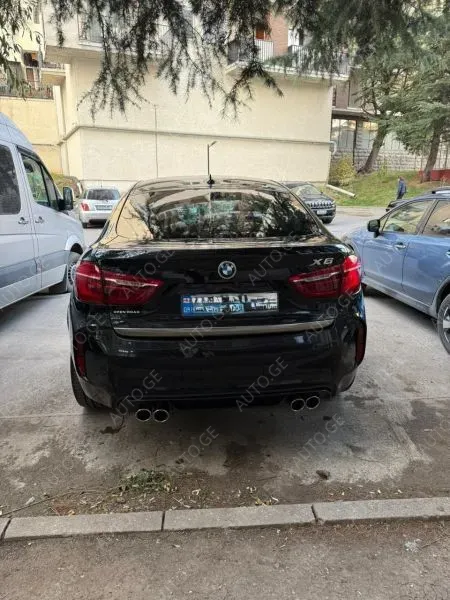 BMW X6 2017 — photo 2