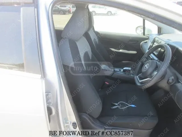 Nissan Note 2021 — photo 2