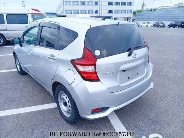 Nissan Note 2020 — photo 2