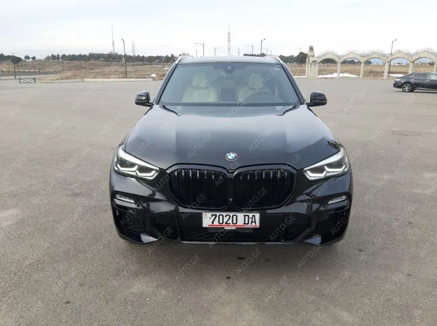 BMW X5 2020 — photo 2