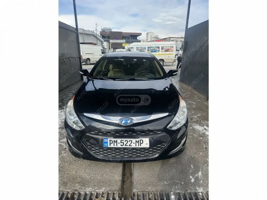 Hyundai Sonata 2013 — photo 2