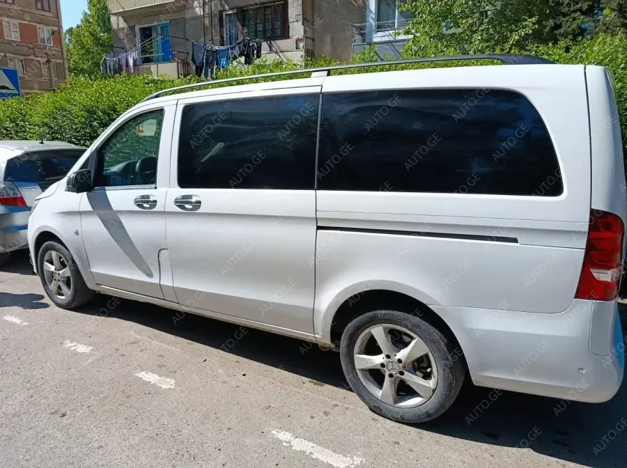 Mercedes-Benz Metris