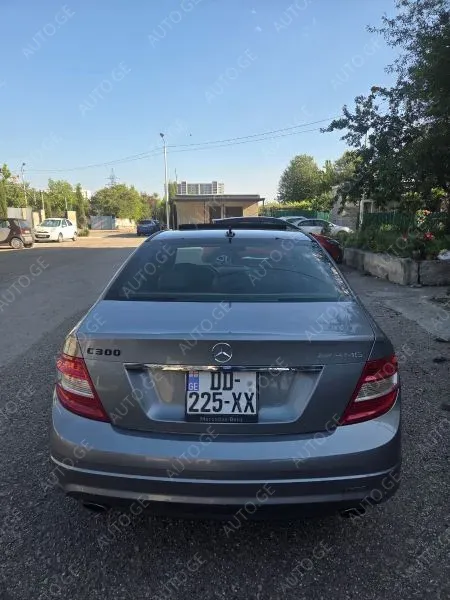 Mercedes-Benz C-300-Merc 2009 — photo 2
