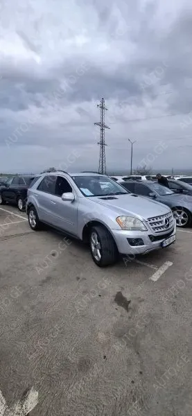 Mercedes-Benz Ml-350S
