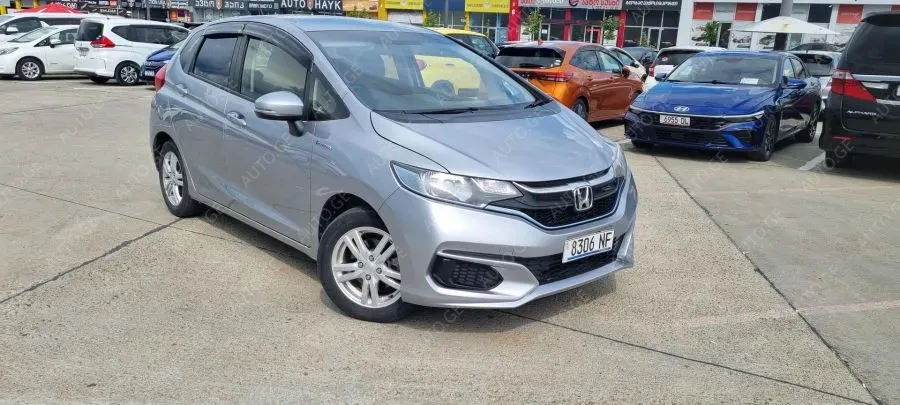 Honda Fit 2019 — photo 2