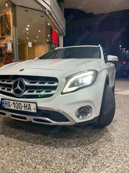 Mercedes-Benz Gla-250G 2018 — photo 2